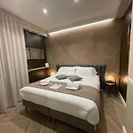 Bed & Breakfast Pompeii Central Home 4*