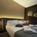 Pompeii Central Home Pompei