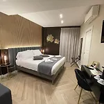 Bed & Breakfast Pompeii Central Home 4*